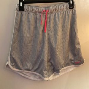 Girls Gray Nike Shorts Size Youth XL